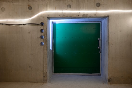 20260427 HS2 Booth Industries test fitting cross passage door Chiltern Tunnel-27