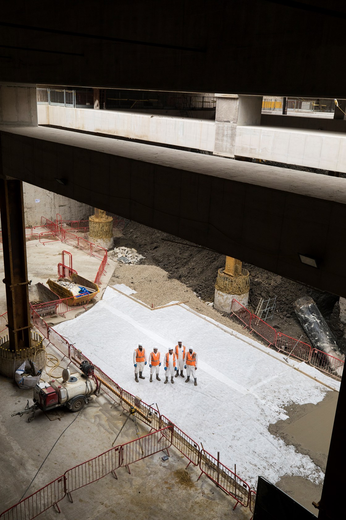 First concrete pour to create bases slab for HS2 tracks at Old Oak Common station-7