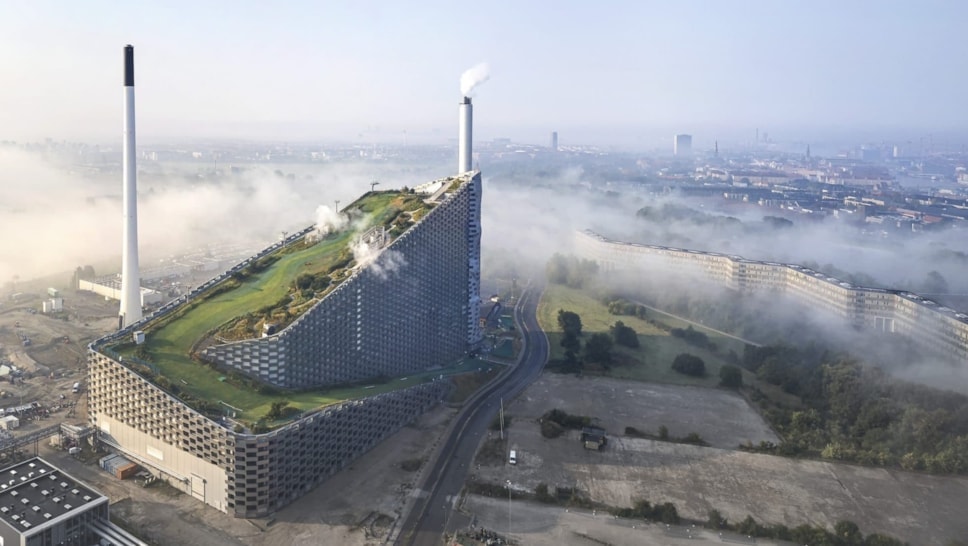 d39c9d49adf24463a8b52ce39222c66a