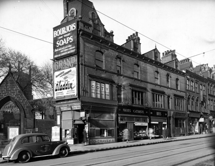 Heritage 5: New Briggate, pictured in 1944. Credit: Leeds Libraries.