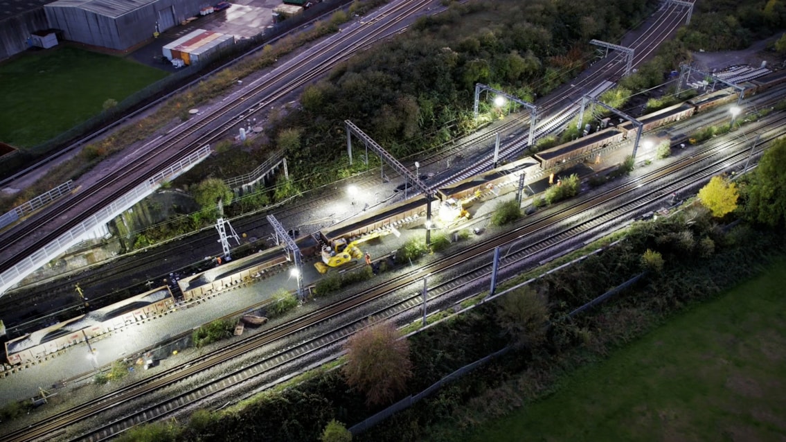 Late May bank holiday railway upgrades in one week: Aerial shot of Trent Valley line-2