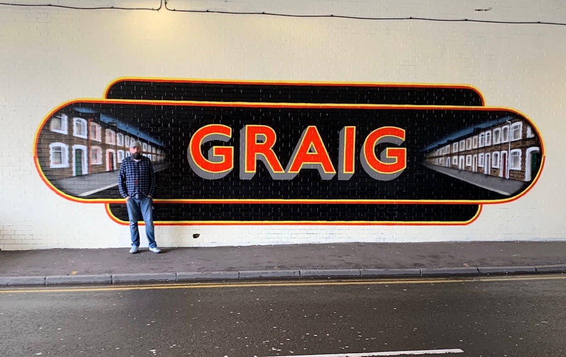 Pontypridd railway bridge transformed into a work of art: Graig Art Image