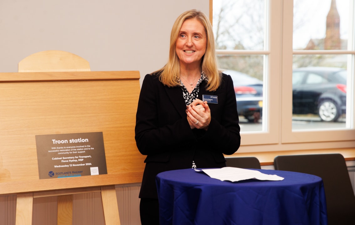 Transport Secretary marks restoration of Troon Station 13112024 (10)