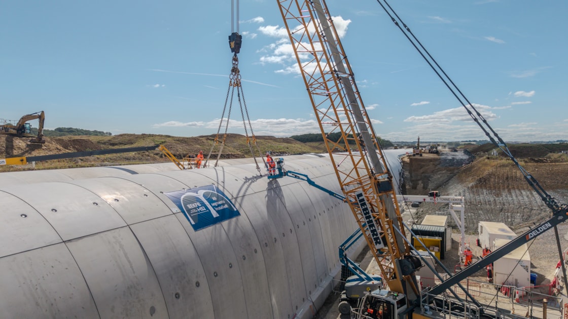 Chipping Warden Green Tunnel Final Lift 17173