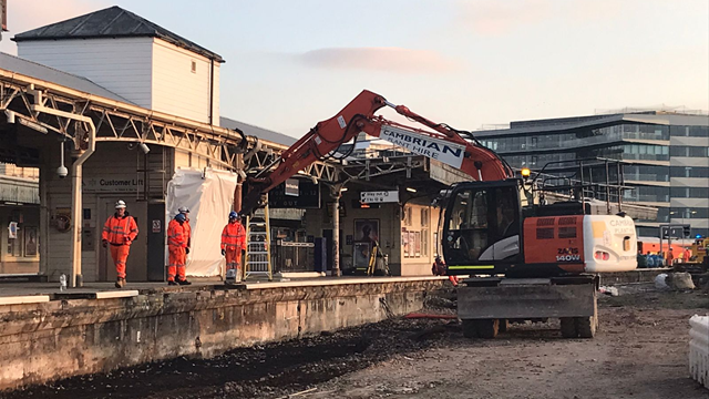 Foundations completed for new eastern entrance at Bristol Temple Meads station: Digging out platform 15