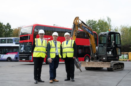 L-R Cllr Jeff Henry, Cllr Mark Platt and Piers Marlow, MD First East of England v1