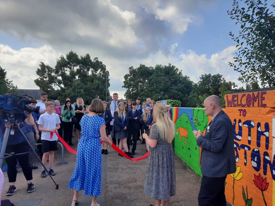 South Wigston mural painting ribbon-cutting