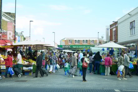 cdm-8036345-v1-2014-09-12-hackney-markets-ridley-road-market-2555.jpg