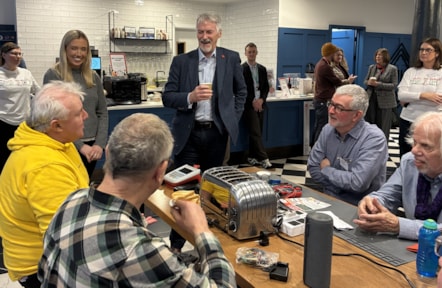 Deputy First Minister Launches Fix it February at a Pop-Up Repair Café in Cardiff-2