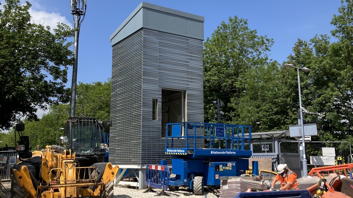 Warwick station elevates to next level as lift shaft is craned into place: Warwick lift shaft in construction