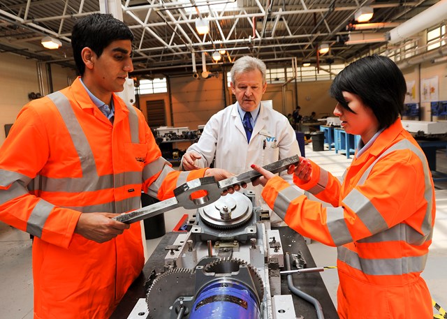 200 MORE APPRENTICES GET ON-TRACK FOR SUCCESS: workshop 1