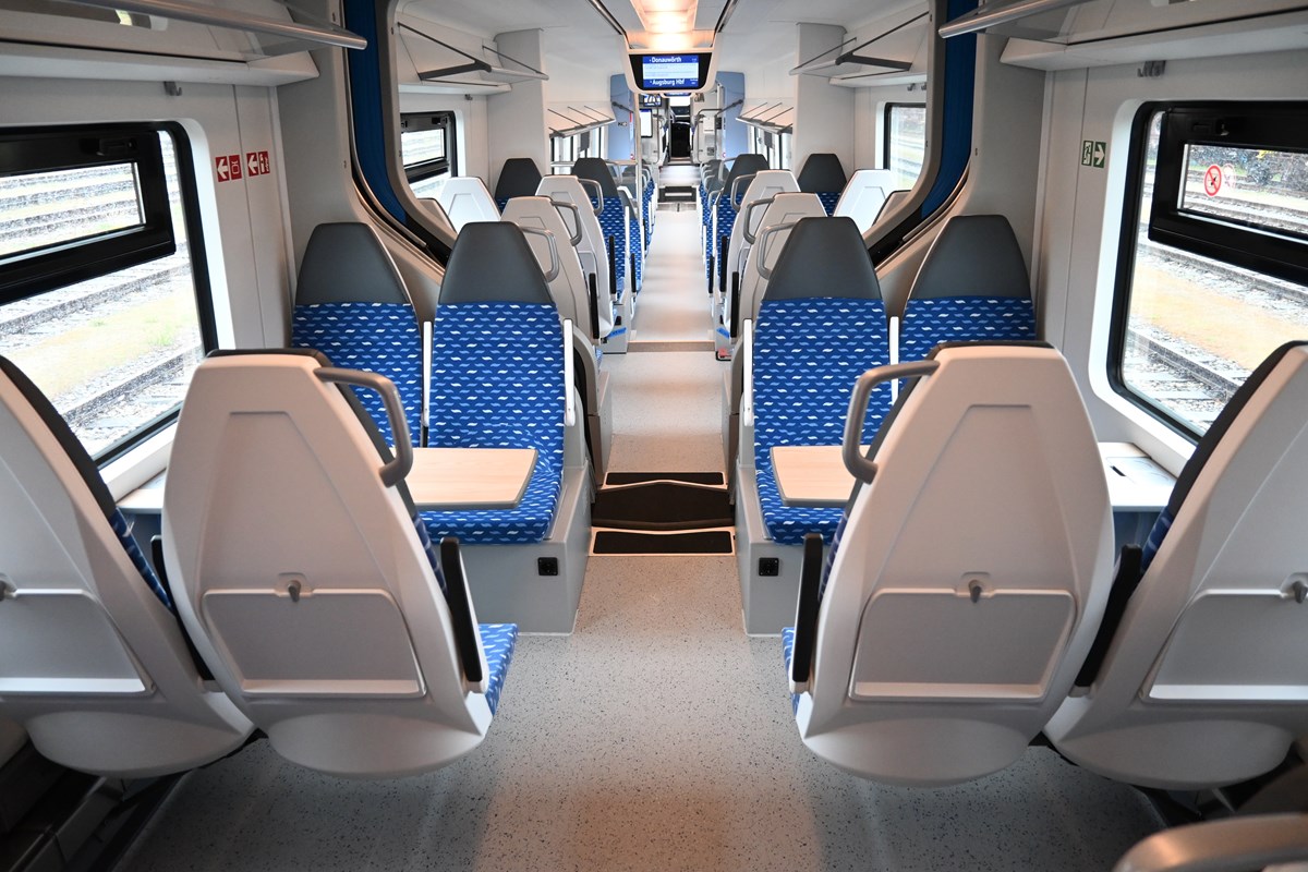 Go-Ahead Siemens trains - Bavaria - interior (2)