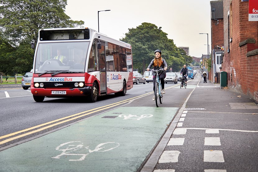 A61 and A639 – have your say on proposed £22.5million improvement schemes: Bus image A61A639