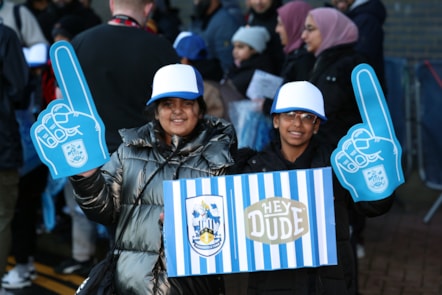 Soothill Community   First Bus 6