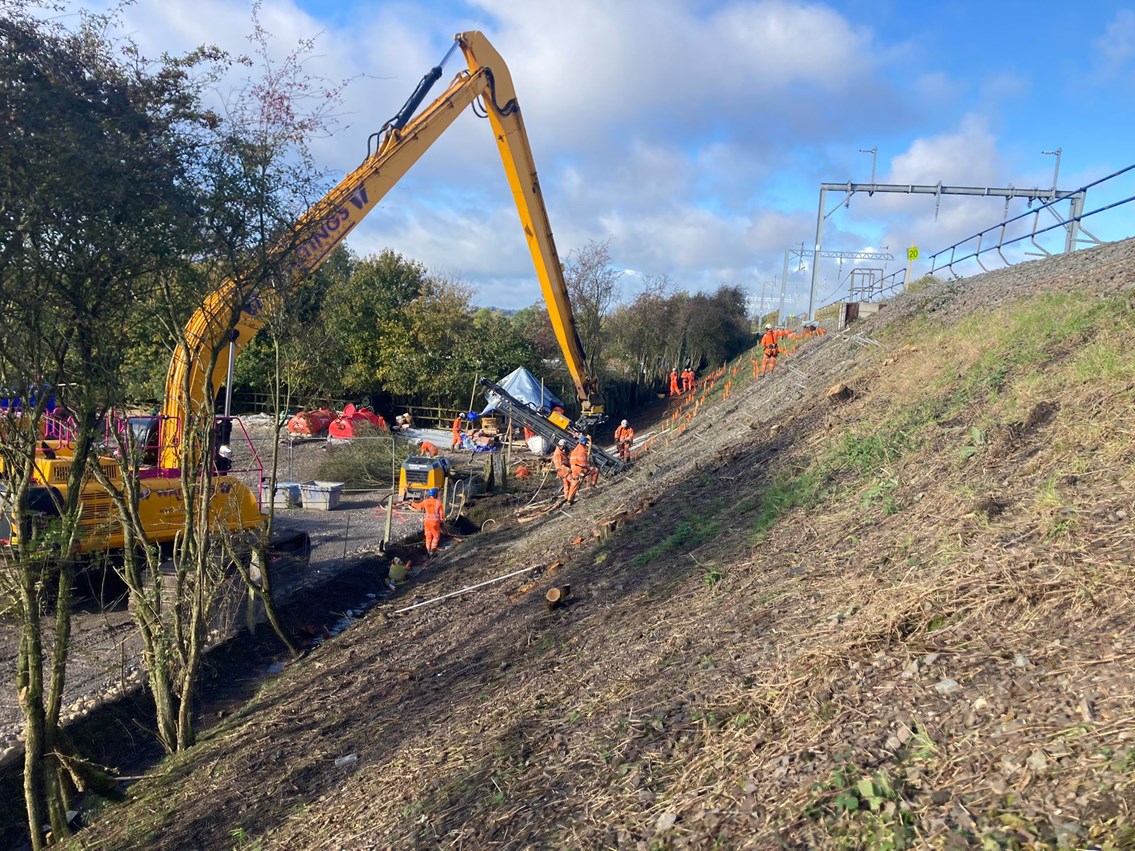 Disruption around Market Harborough to continue into next week as Network Rail undertakes urgent repair work to railway embankment.: Soil nails being installed at Braybrooke