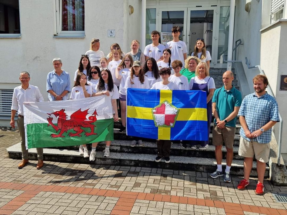 Youth members and youth workers on visit to Oberkirch town hall