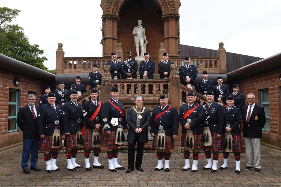 Photo story: Provost welcomes Canadian pipers