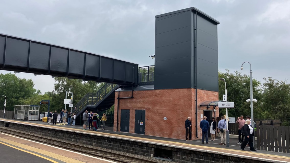 Alfreton station