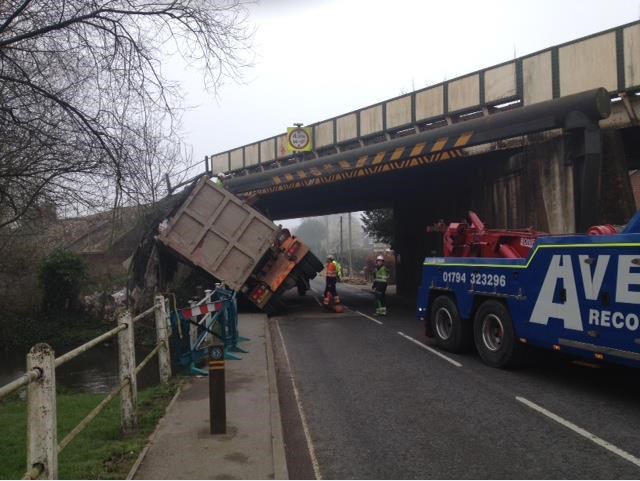 Oversized lorry railway bridge strike