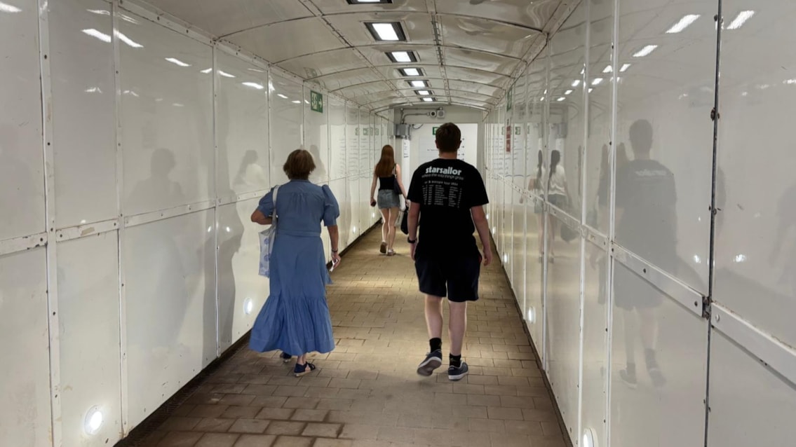 Warwick station subway reopens to passengers: Warwick station subway reopened