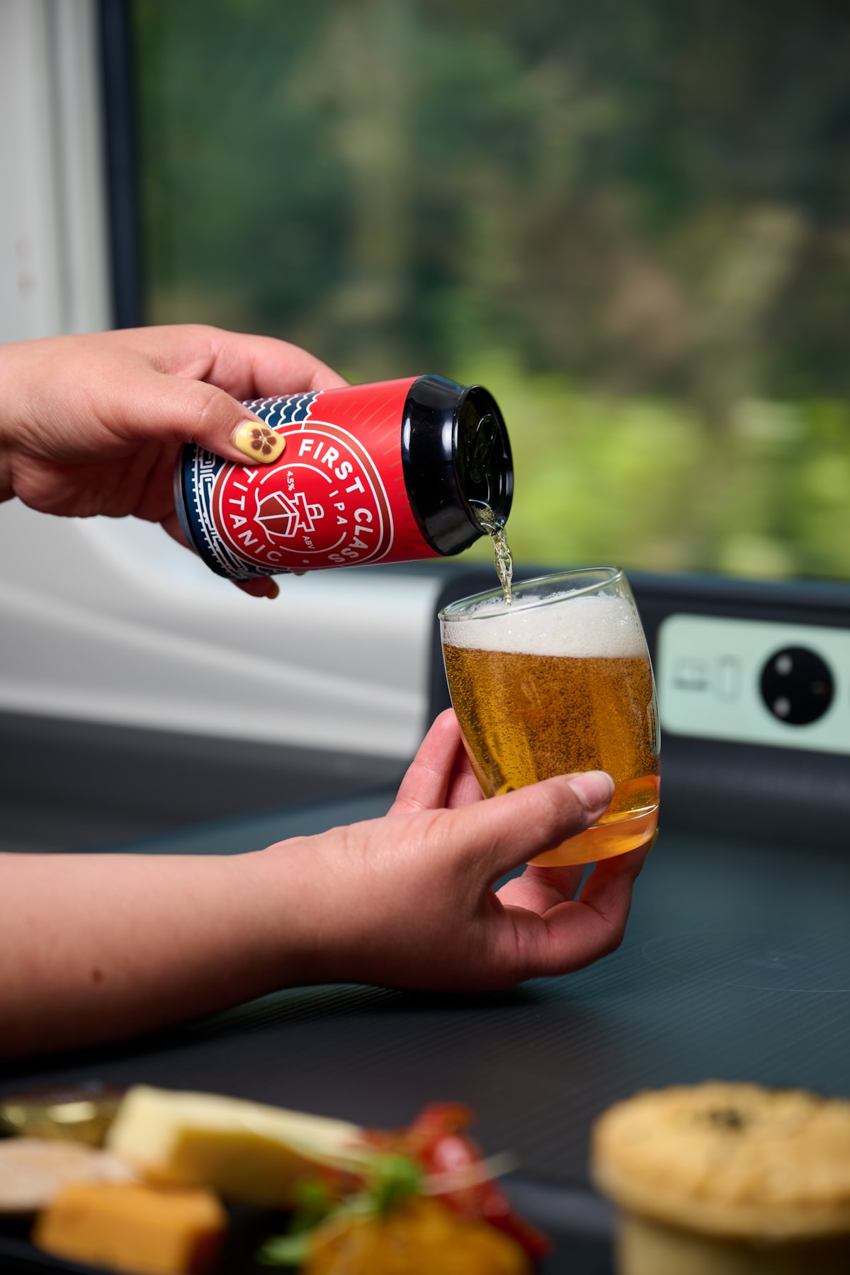 Avanti West Coast Titanic IPA 3