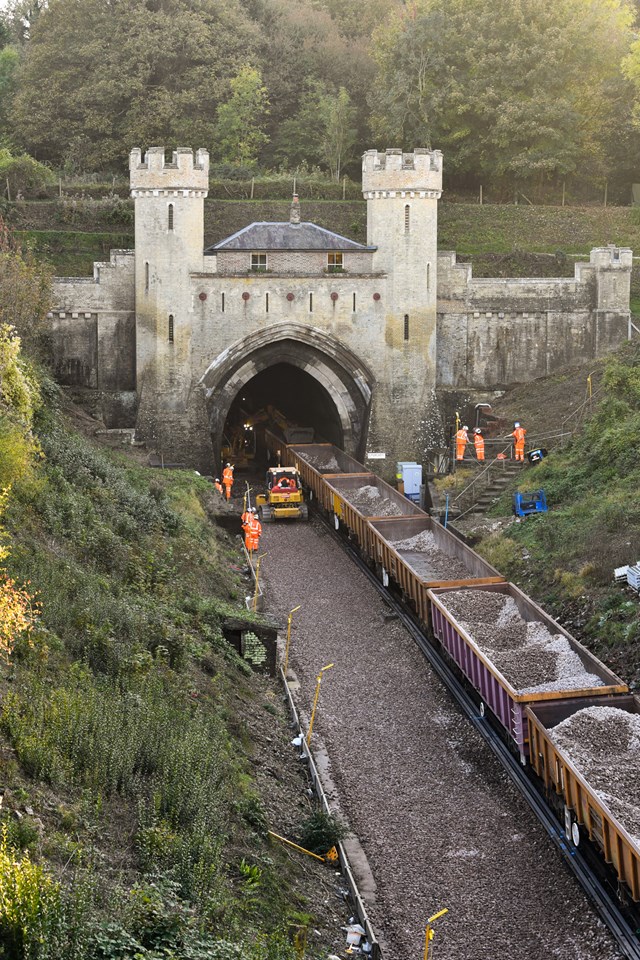Brighton Mainline Upgrade Clayton Tunnel Oct 18 (17)