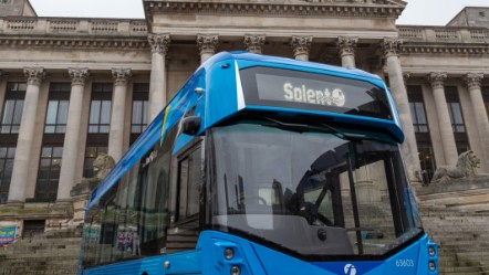 EV bus in Portsmouth Guildhall