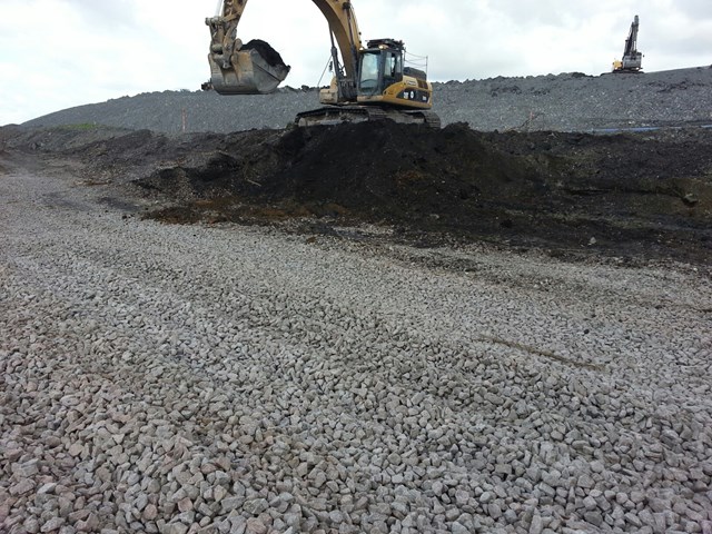 Removing spoil from the railway 15.5.13