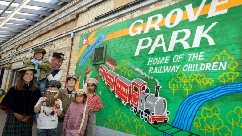 'The Railway Children' readings at Grove Park: Southeastern-113