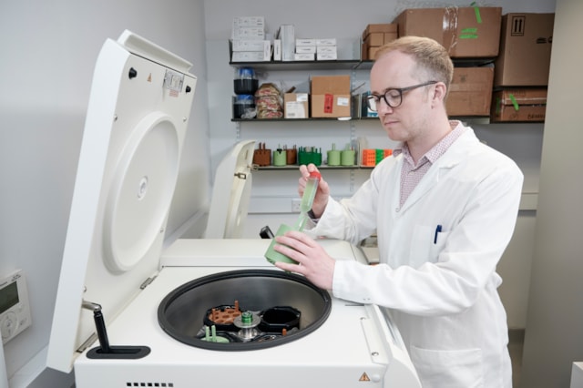 Professor Stephen Wallace harvesting engineered bacteria for analysis. CREDIT Edinburgh Innovations