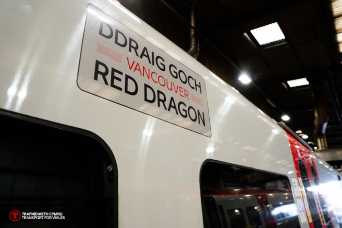 Ddraig Goch Vancouver - train naming: Ddraig Goch Vancouver - train naming