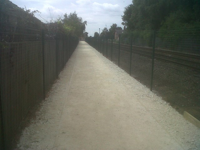 Safety improvements at Ballast Hole Level Crossing: Ballast Hole footpath
