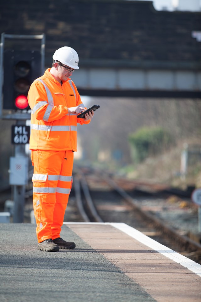 Engineers using apps (9): iphone, ipad, apple, Digital Railway, engineer, track, technology, apps, ORBIS