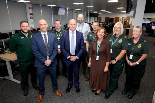 Sir Jim Mackey (middle) with (l-r) Mark Richardson, Kev Scollay, Darren Green, Chris Dawson, Stu Holliday, Barbara Wells, Lynn Huldie and Julie Horner