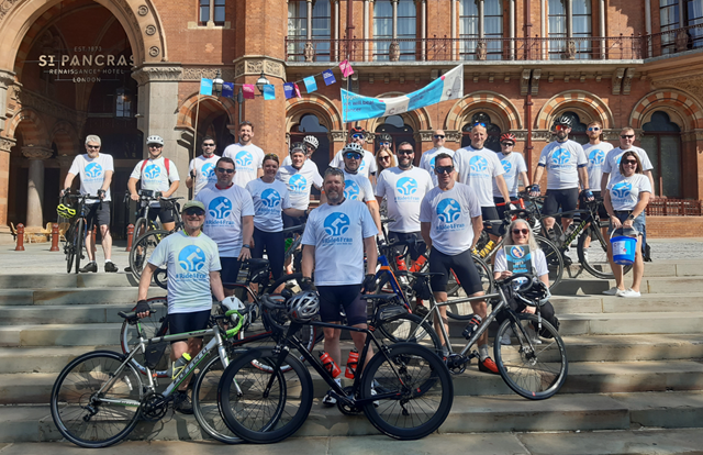 Ride4Fran: Over £22,000 raised in London to Sheffield charity bike ride: Ride4Fran team at St. Pancras