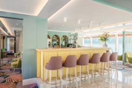 SHP Belvedere Lounge SotD INT 20540