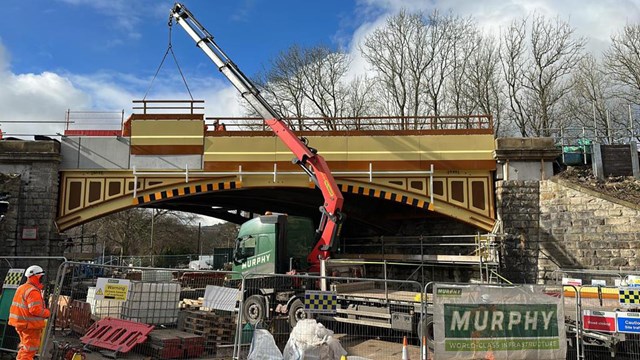 Bridge parapet panels being lifted into position in Whaley Bridge Feb 2023: Bridge parapet panels being lifted into position in Whaley Bridge Feb 2023
