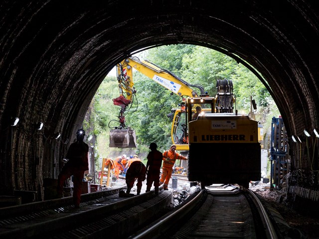 Winchburgh works to finish on time for passengers: winchburgh tunnel slab tracking july 24