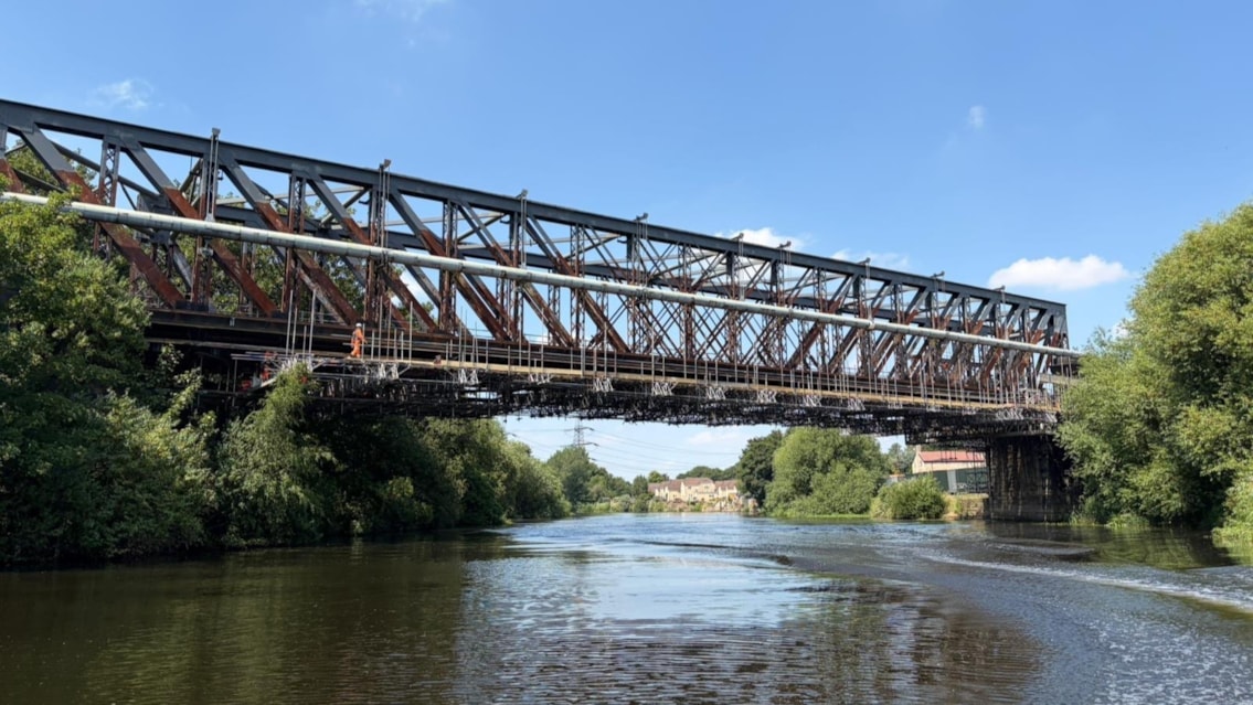 Major bank holiday investment in historical railway bridge: Brotherton bridge  1 (photo - Taziker)