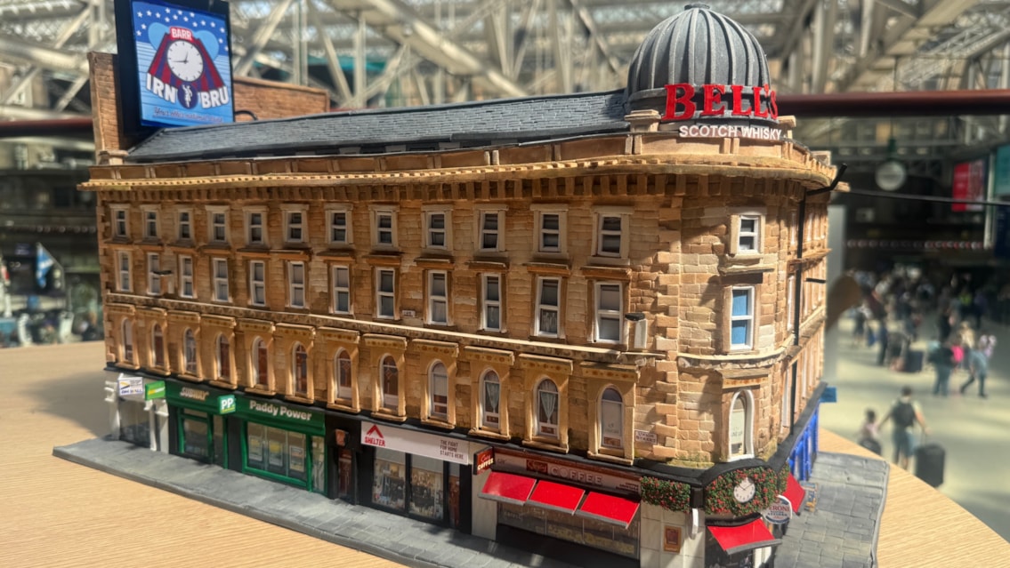 Iconic Glasgow landmark lives on in Central Station display after devastating fire: Union Street miniature model at Central Station