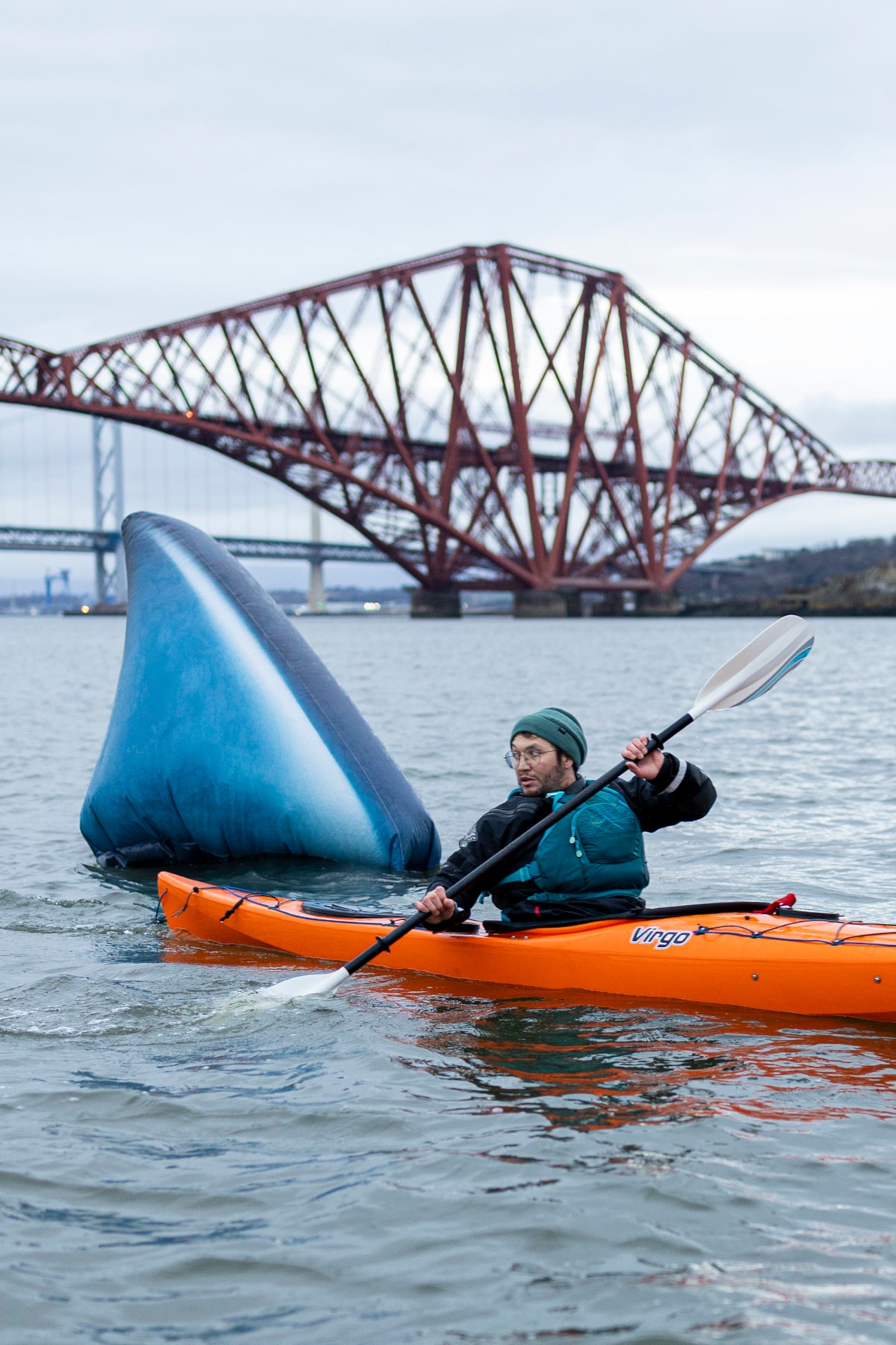 Sami Poole flees a Megalodon in the Firth of Forth ahead of Giants exhibition. Photo © Duncan McGlynn (4)