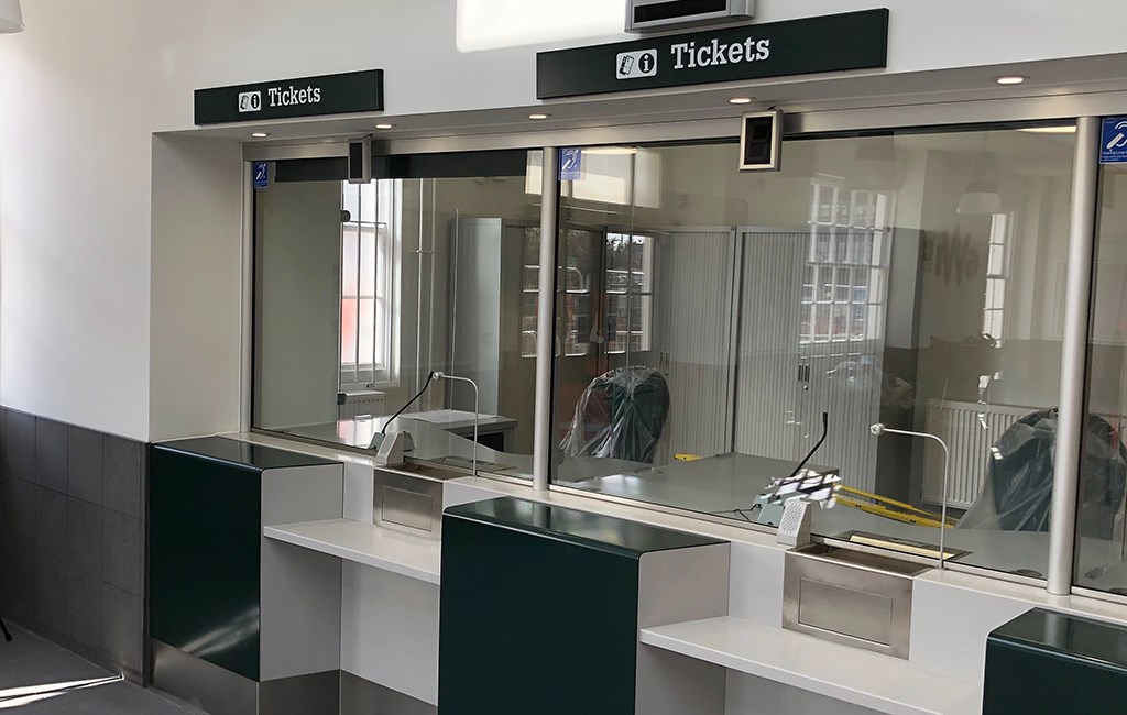 Taunton ticket office-2