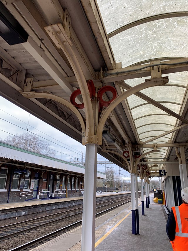 Shot of Wilmslow station platform canopies before the work: Shot of Wilmslow station platform canopies before the work