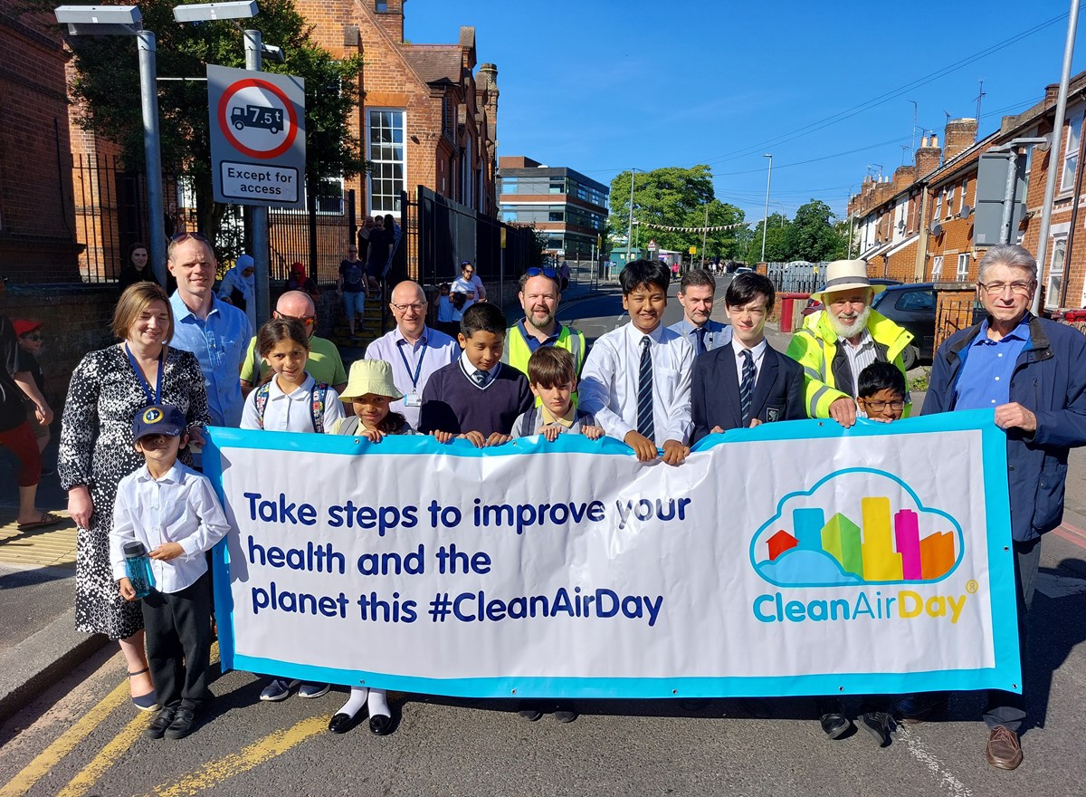 Crescent Road Clean Air Day group photo