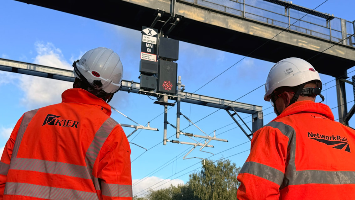 Kier and Network Rail workers commissioning new signalling at Brewery turnback sidings in Manchester