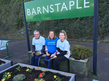 Barclays volunteering clean up 2019