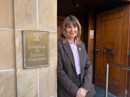 Chief Executive outside chambers entrance