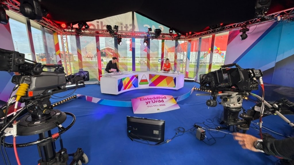 Eisteddfod Yr Urdd Set cropped