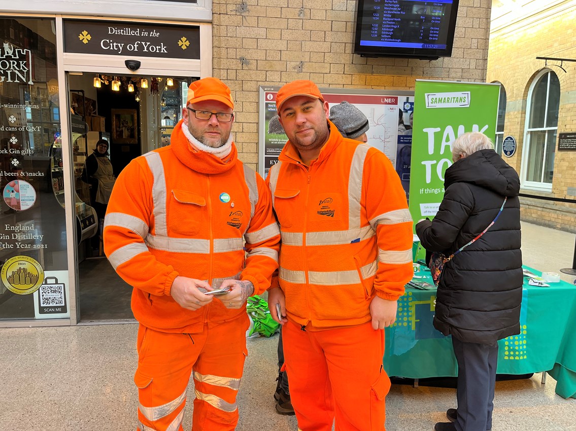 Network Rail engineers volunteer to hand out Brew Monday teabags at York station, credit Network Rail