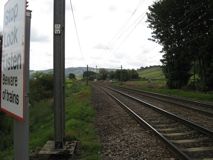 Cononley Level Crossing to reopen: Flosh, fpw, TJC3, 217m 78c Upside down direction train approach (7)